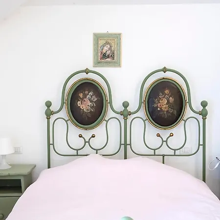 S267 - - Porzione Di Singola Immersa Nel Del Monte Conero * Sirolo